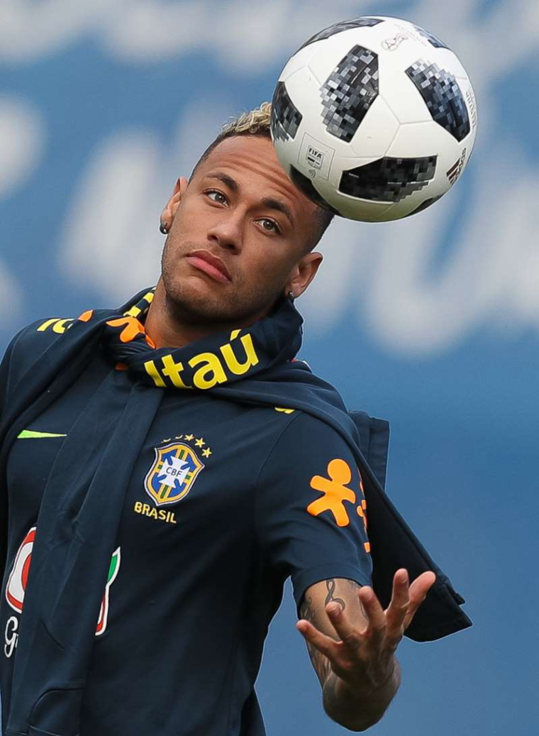 0_1529508402552_neymar leaves brazil session with injury  .png.jpg