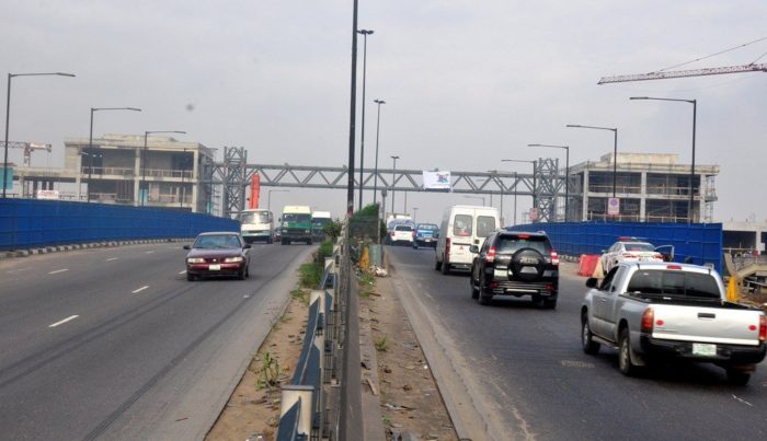 0_1530771266448_Oshodi-Skywalk-bridge-tallest-pedestrian-bridge-in-Nigeria.jpg